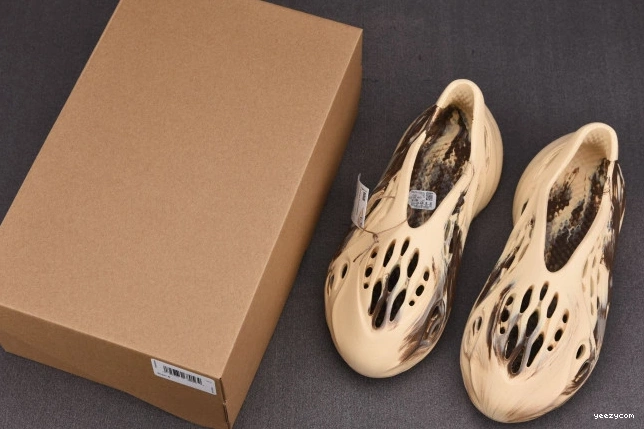 Clay GX8774 Cream Foam Adidas RNNR Yeezy MX 1212